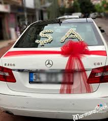 glba gelin arabas ssleme arkadan grnm